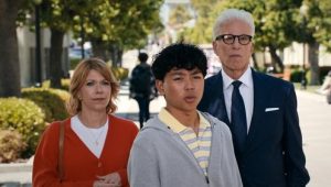 A Man on the Inside 2×3